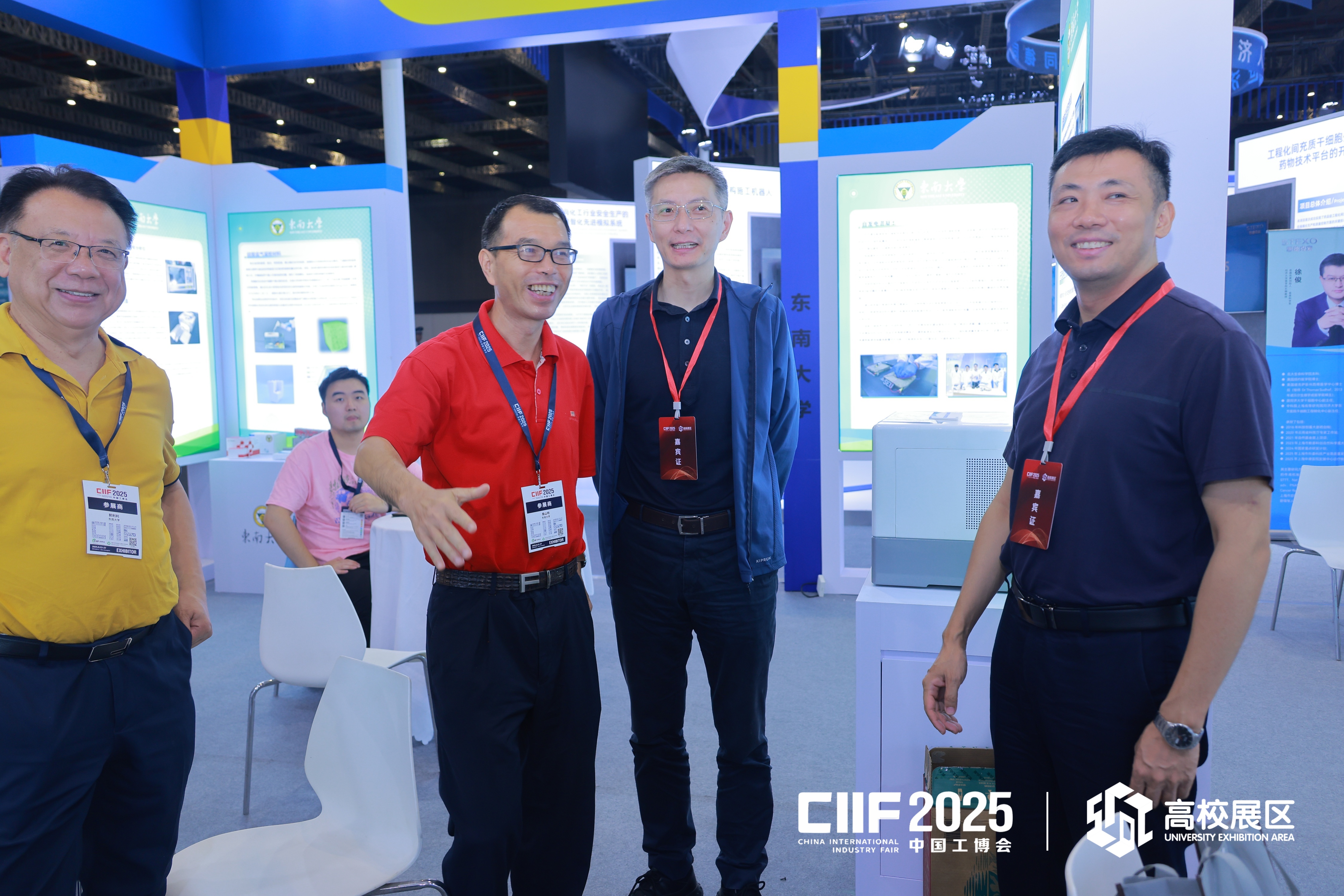 49116f15204a198aae98fcfc8211578c.jpg 49116f15204a198aae98fcfc8211578c.jpg